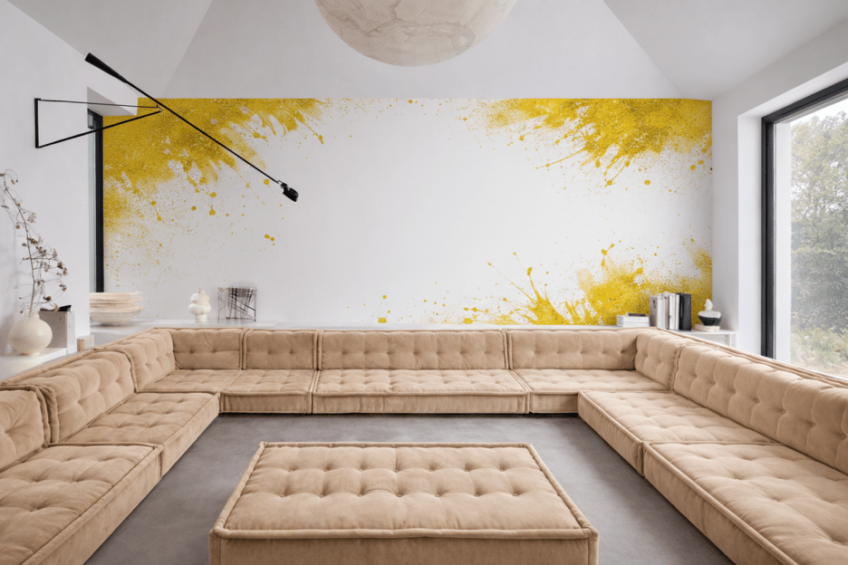 Golden Radiance Splash