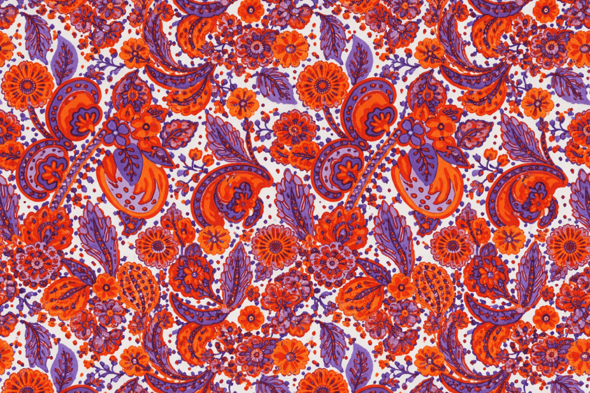Vibrant Paisley Swirl